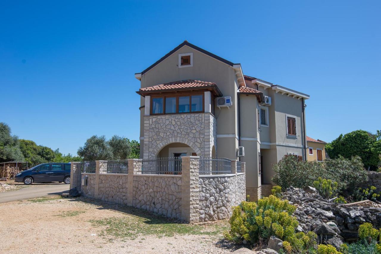 Apartments With A Parking Space Punta Kriza, Cres - 8082 Dış mekan fotoğraf